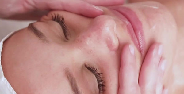 Facial Treatment - Cleansing